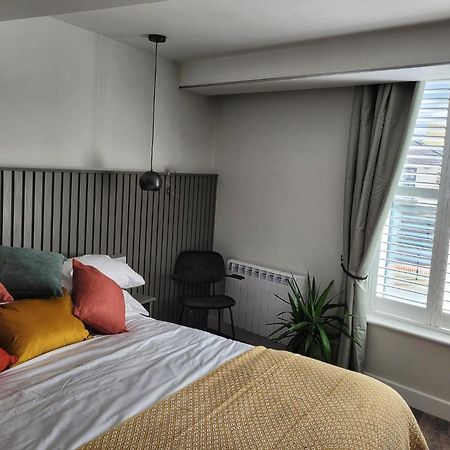 Hotel Sgwar Menai Bridge Zewnętrze zdjęcie